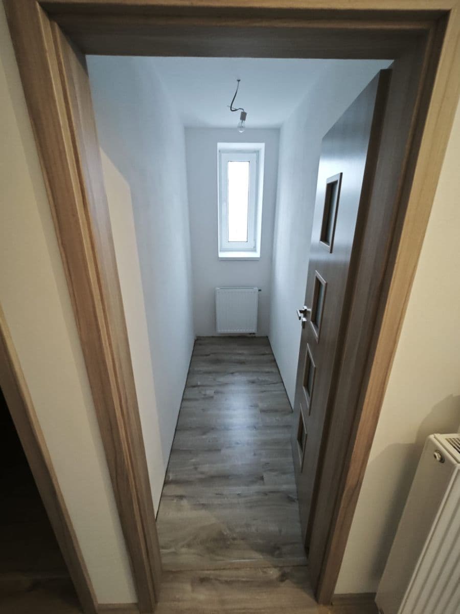 2 bedroom with open-plan kitchen flat to rent, 70 m², Ščerbovského, Ostrava, Moravskoslezský Region 2 bedroom with open-plan kitchen flat to rent, 70 m², Ščerbovského, Ostrava, Moravskoslezský Region