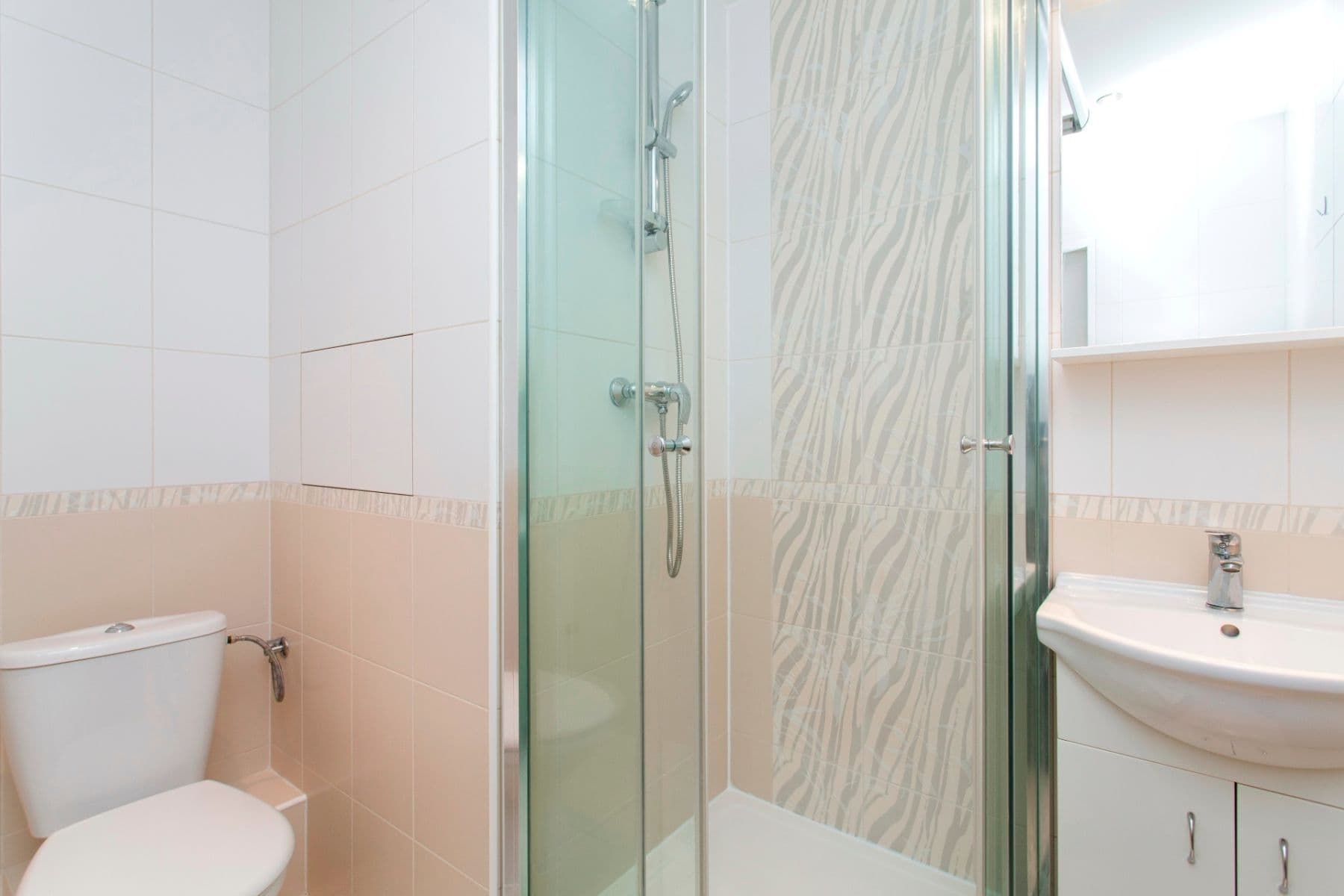 Studio flat to rent, 27 m², Křivoklátská, Prague, Prague Studio flat to rent, 27 m², Křivoklátská, Prague, Prague