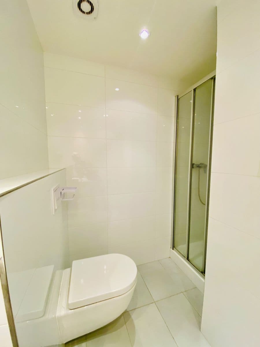 Studio flat to rent, 13 m², U Pernikářky, Prague, Prague Studio flat to rent, 13 m², U Pernikářky, Prague, Prague