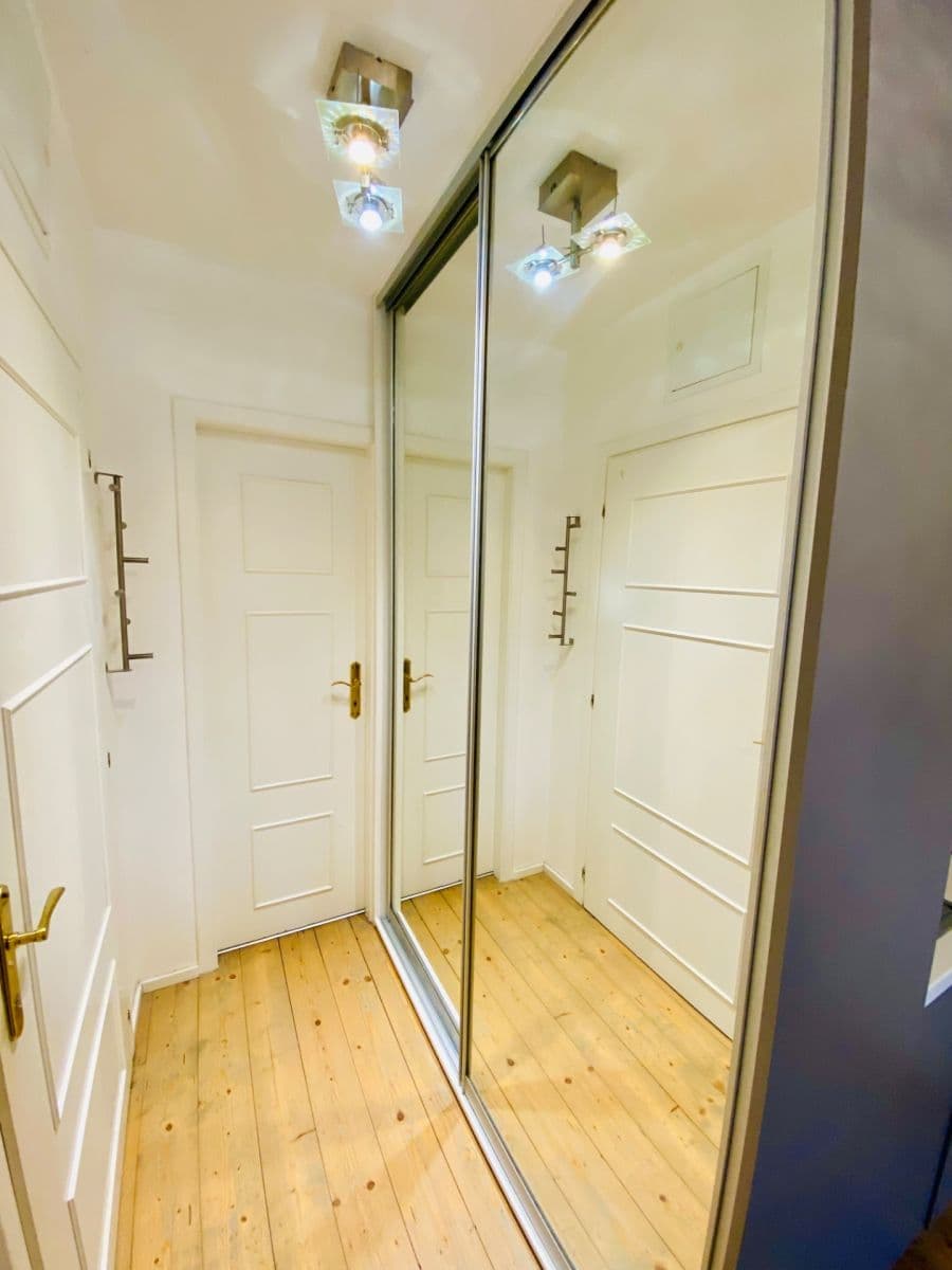 Studio flat to rent, 13 m², U Pernikářky, Prague, Prague Studio flat to rent, 13 m², U Pernikářky, Prague, Prague