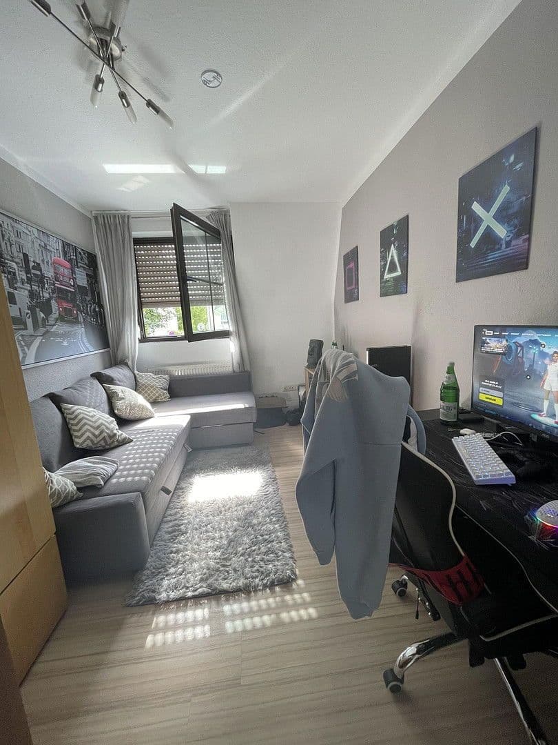 house for sale, 129 m², Rösrath, North Rhine-Westphalia house for sale, 129 m², Rösrath, North Rhine-Westphalia