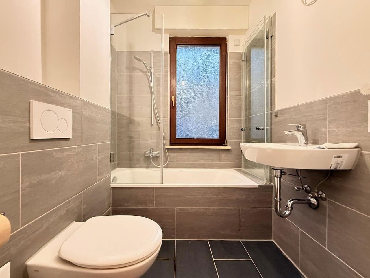 3 bedroom flat for sale, 64 m², Frankfurt am Main, Hesse 3 bedroom flat for sale, 64 m², Frankfurt am Main, Hesse