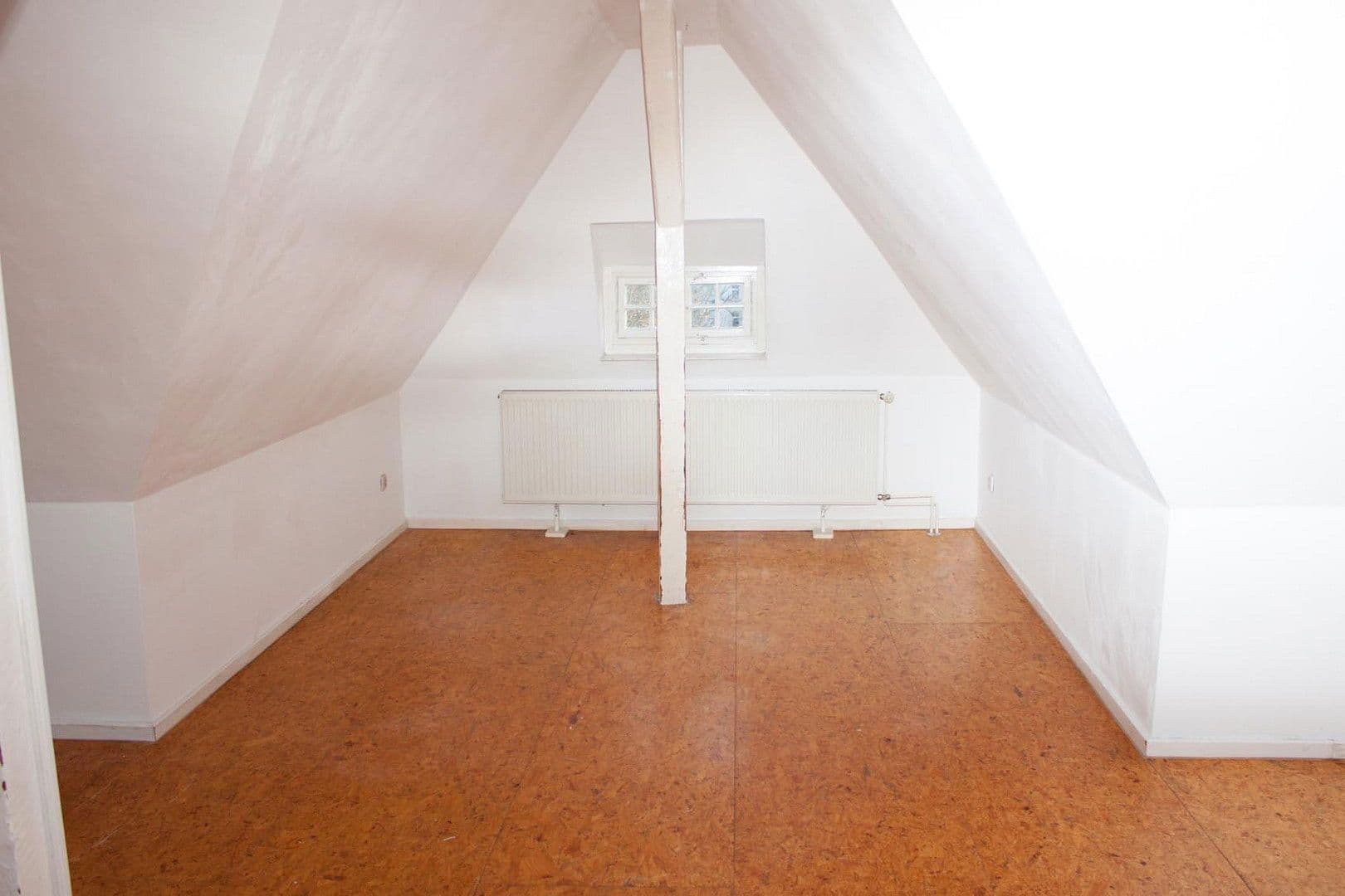 2 bedroom with open-plan kitchen flat for sale, 85 m², Frankfurt-Höchst, Hesse 2 bedroom with open-plan kitchen flat for sale, 85 m², Frankfurt-Höchst, Hesse