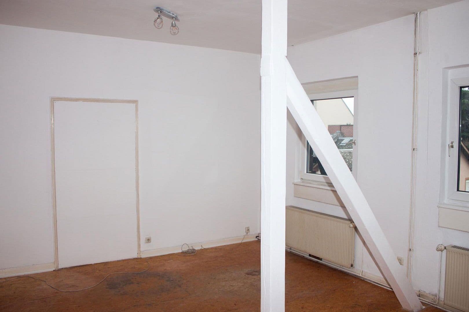 2 bedroom with open-plan kitchen flat for sale, 85 m², Frankfurt-Höchst, Hesse 2 bedroom with open-plan kitchen flat for sale, 85 m², Frankfurt-Höchst, Hesse