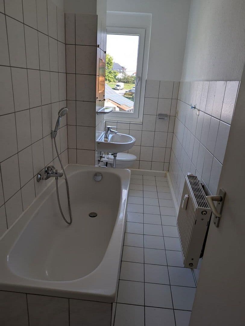 4 bedroom flat to rent, 75 m², Seligenstädter Straße 12, Gera - Aga, Thuringia 4 bedroom flat to rent, 75 m², Seligenstädter Straße 12, Gera - Aga, Thuringia