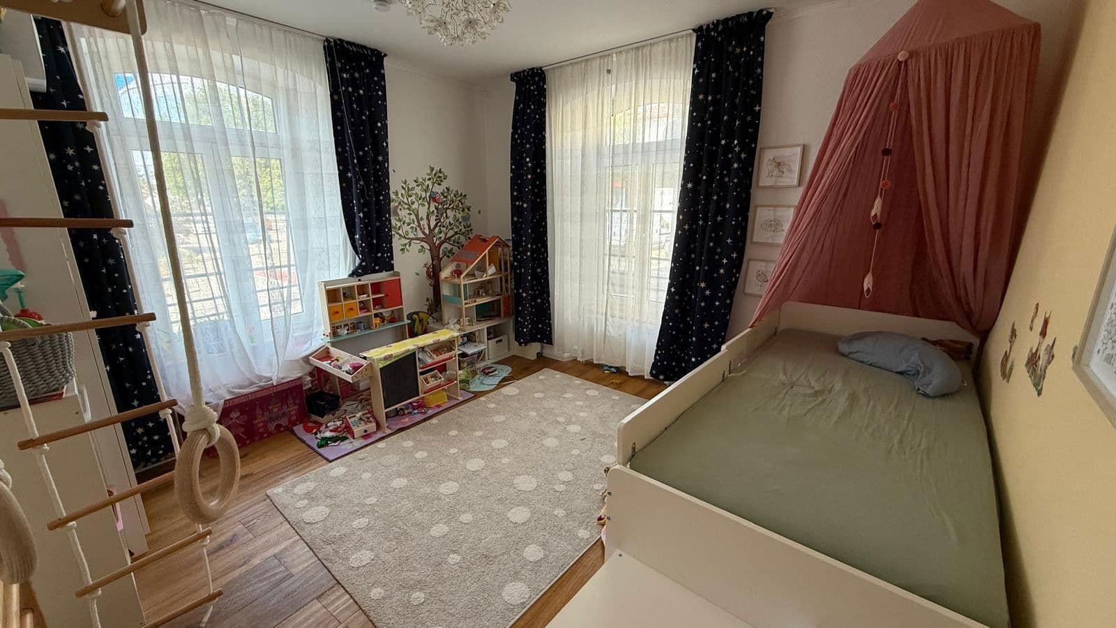 4 bedroom with open-plan kitchen flat for sale, 161 m², Speyer, Rhineland-Palatinate 4 bedroom with open-plan kitchen flat for sale, 161 m², Speyer, Rhineland-Palatinate