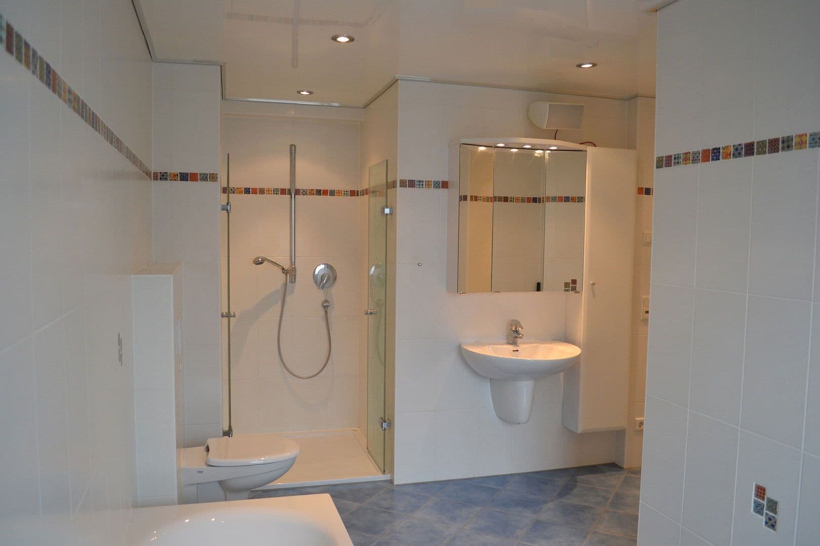 3 bedroom flat to rent, 98 m², Köln, North Rhine-Westphalia 3 bedroom flat to rent, 98 m², Köln, North Rhine-Westphalia