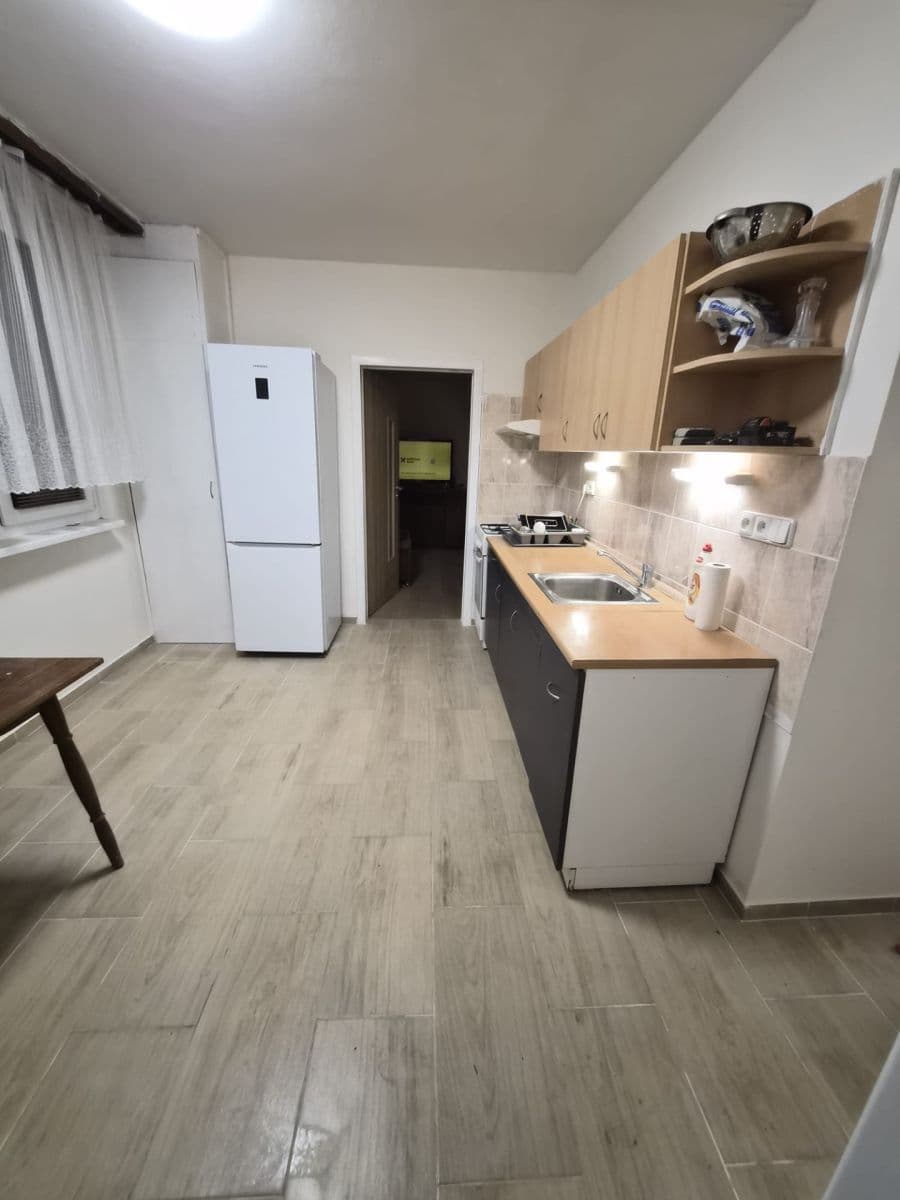 3 bedroom flat to rent, 67 m², Červeného kříže, Česká Lípa, Liberecký Region 3 bedroom flat to rent, 67 m², Červeného kříže, Česká Lípa, Liberecký Region