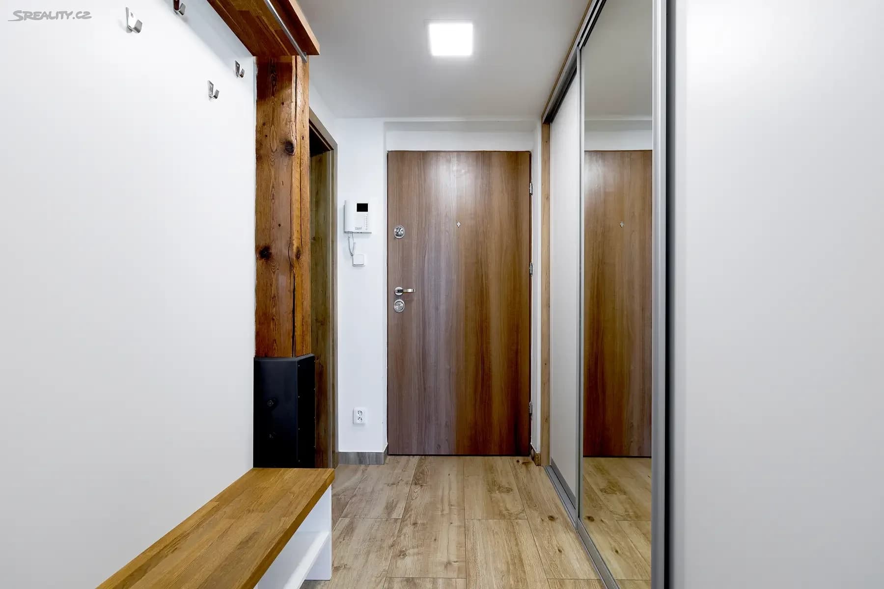 1 bedroom with open-plan kitchen flat to rent, 47 m², Kotlaska, Prague, Prague 1 bedroom with open-plan kitchen flat to rent, 47 m², Kotlaska, Prague, Prague