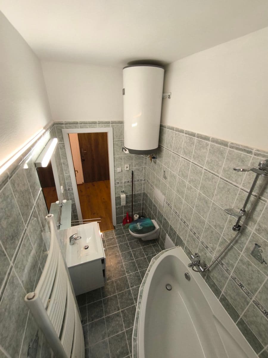 2 bedroom with open-plan kitchen flat to rent, 55 m², Pokratická, Litoměřice, Ústecký Region 2 bedroom with open-plan kitchen flat to rent, 55 m², Pokratická, Litoměřice, Ústecký Region