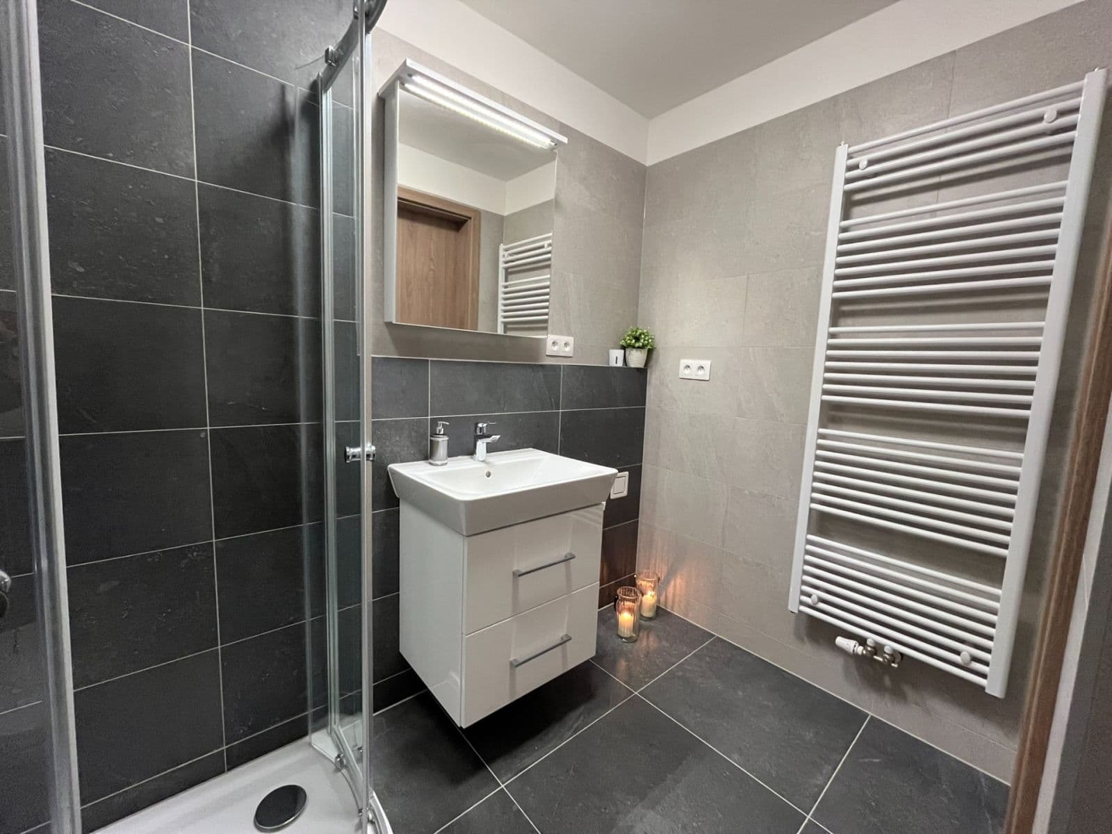 1 bedroom with open-plan kitchen flat to rent, 52 m², Plk. Loudy, Kutná Hora, Středočeský Region 1 bedroom with open-plan kitchen flat to rent, 52 m², Plk. Loudy, Kutná Hora, Středočeský Region