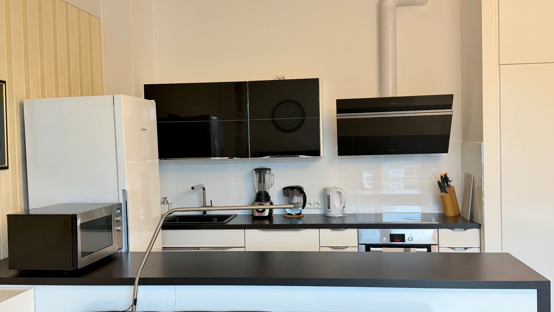 Studio flat to rent, 43 m², Českomoravská, Prague, Prague Studio flat to rent, 43 m², Českomoravská, Prague, Prague