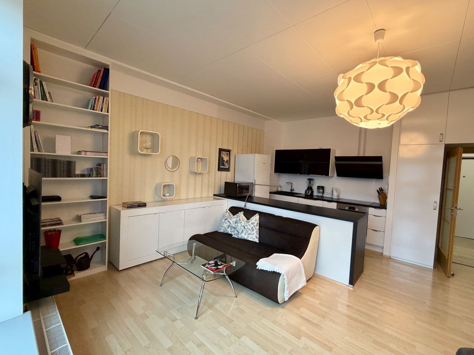 Studio flat to rent, 43 m², Českomoravská, Prague, Prague Studio flat to rent, 43 m², Českomoravská, Prague, Prague