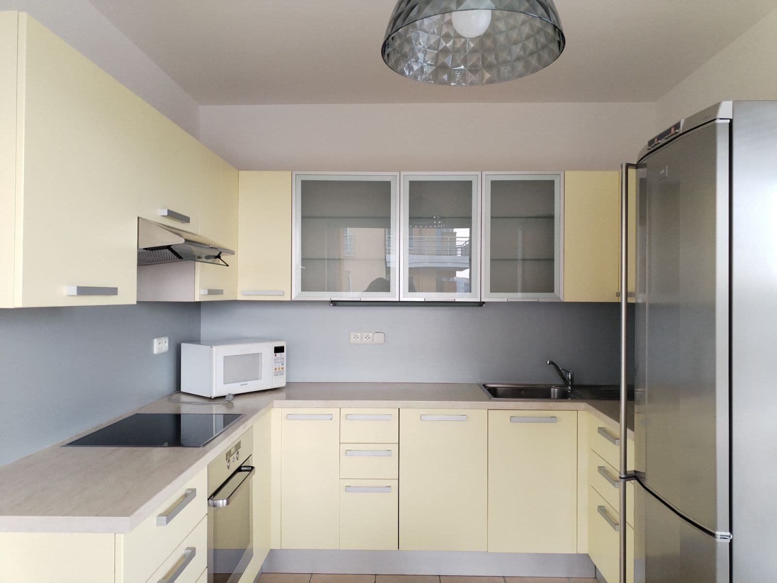 3 bedroom flat to rent, 90 m², Hyacintová, Prague, Prague 3 bedroom flat to rent, 90 m², Hyacintová, Prague, Prague