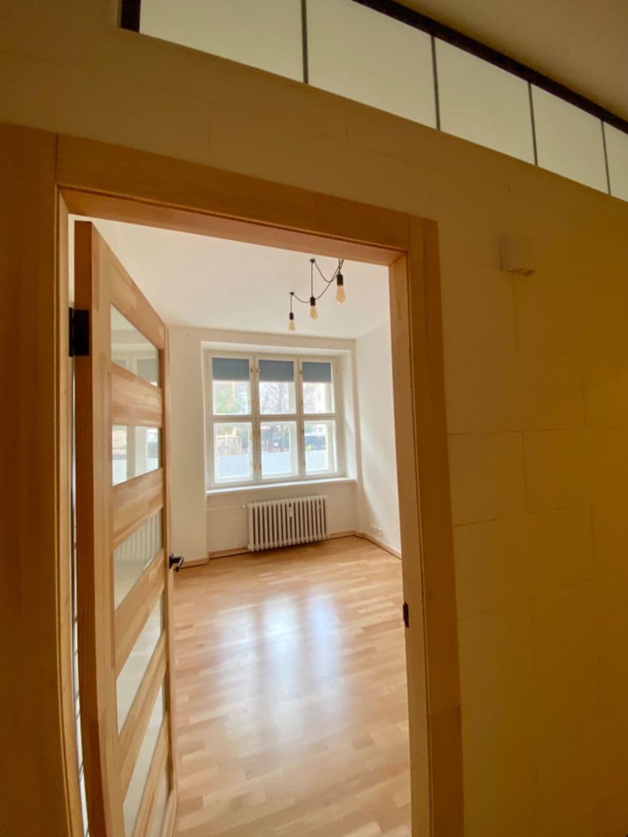 2 bedroom flat to rent, 51 m², Baranova, Prague, Prague 2 bedroom flat to rent, 51 m², Baranova, Prague, Prague