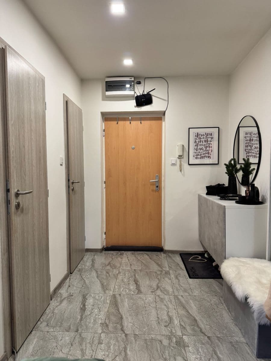 2 bedroom flat to rent, 55 m², Školská, Karviná, Moravskoslezský Region 2 bedroom flat to rent, 55 m², Školská, Karviná, Moravskoslezský Region