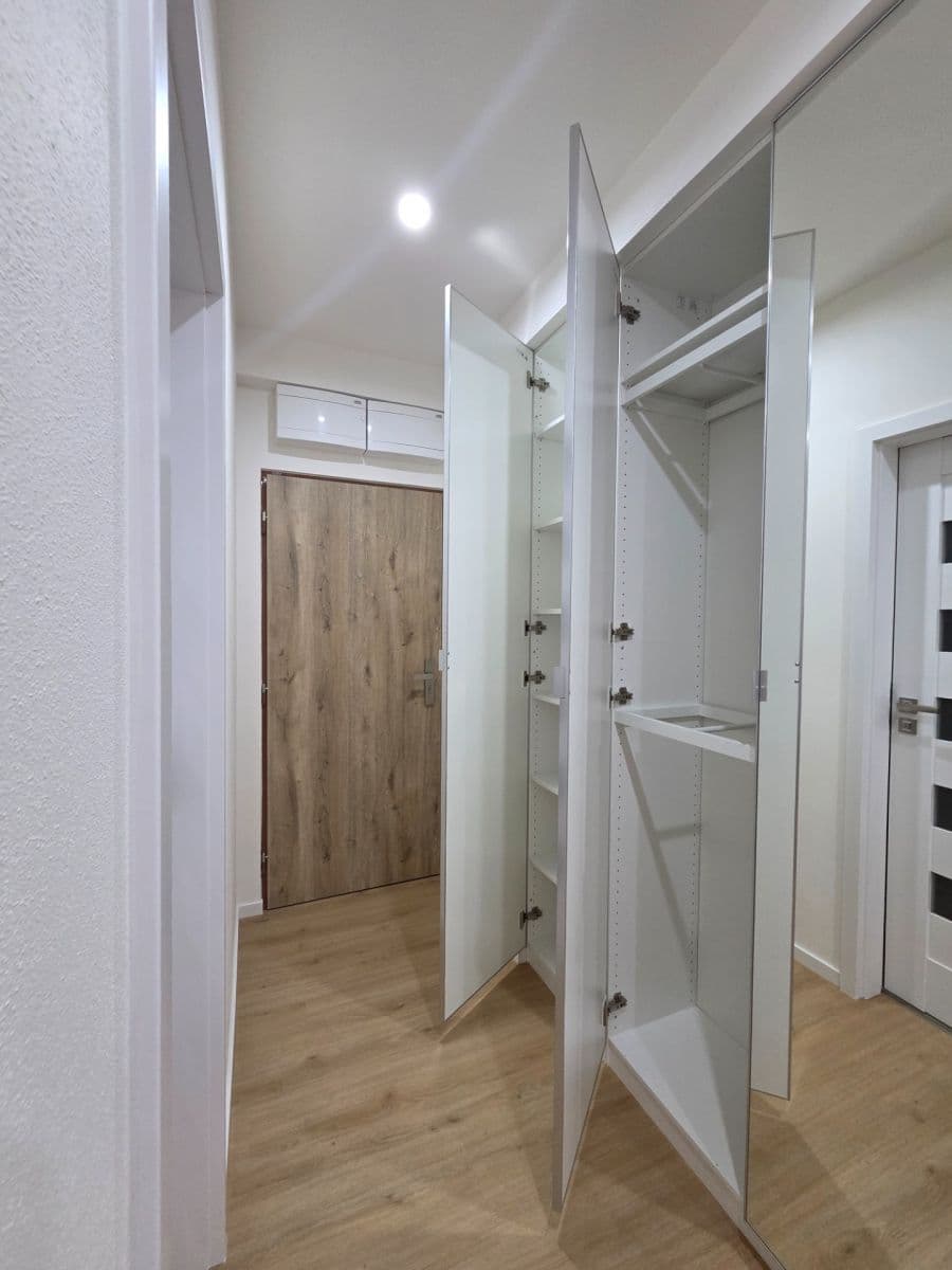 2 bedroom flat for sale, 53 m², Hartigova, Prague, Prague 2 bedroom flat for sale, 53 m², Hartigova, Prague, Prague