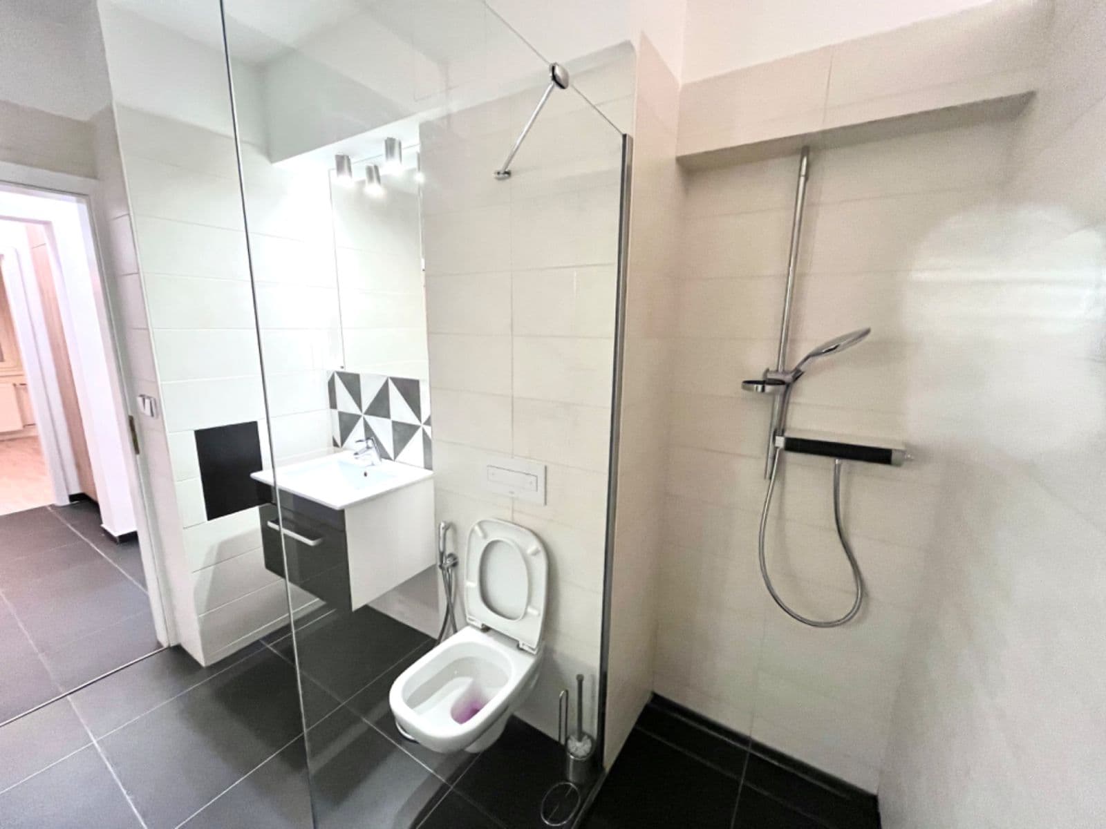 3 bedroom flat to rent, 75 m², Zahradníkova, Mladá Boleslav, Středočeský Region 3 bedroom flat to rent, 75 m², Zahradníkova, Mladá Boleslav, Středočeský Region