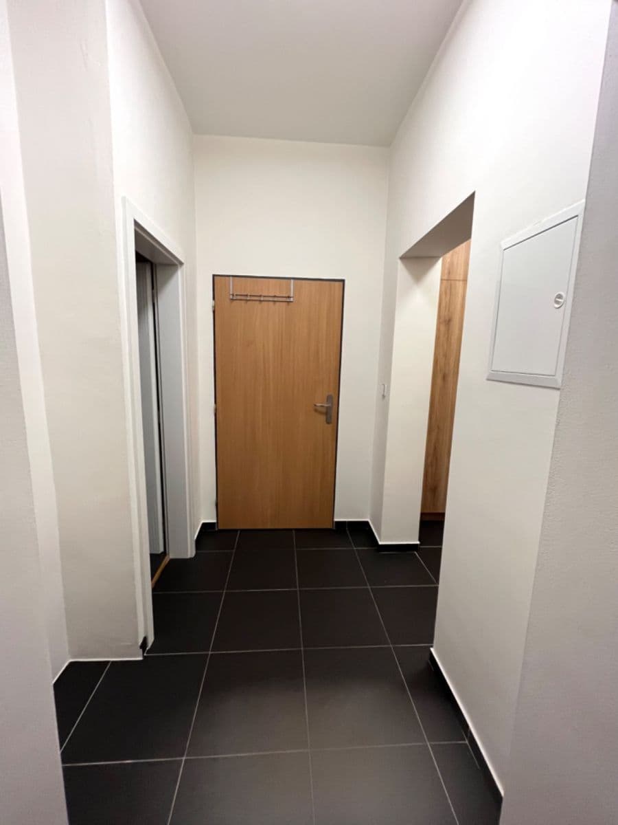 3 bedroom flat to rent, 75 m², Zahradníkova, Mladá Boleslav, Středočeský Region 3 bedroom flat to rent, 75 m², Zahradníkova, Mladá Boleslav, Středočeský Region