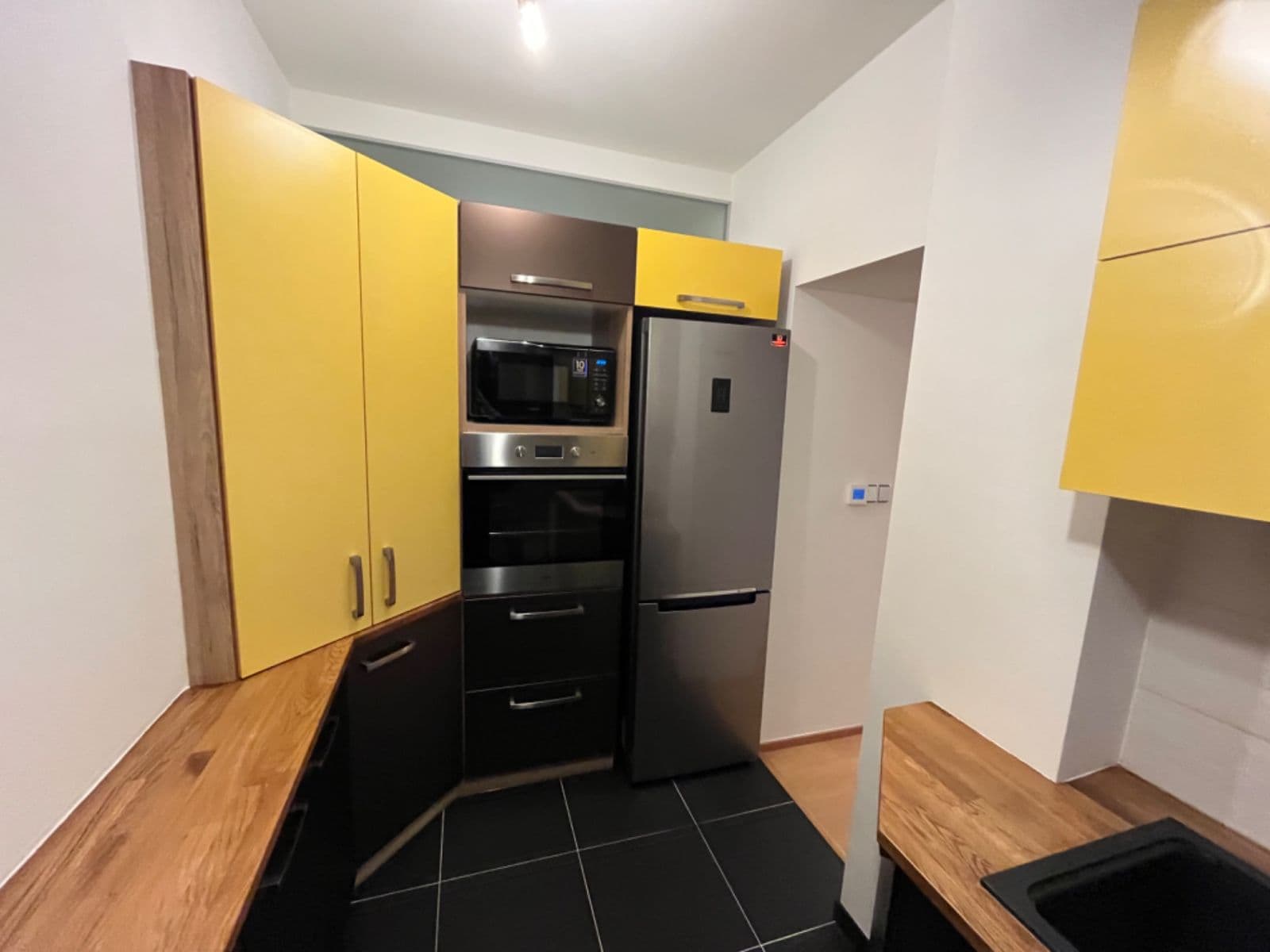 3 bedroom flat to rent, 75 m², Zahradníkova, Mladá Boleslav, Středočeský Region 3 bedroom flat to rent, 75 m², Zahradníkova, Mladá Boleslav, Středočeský Region