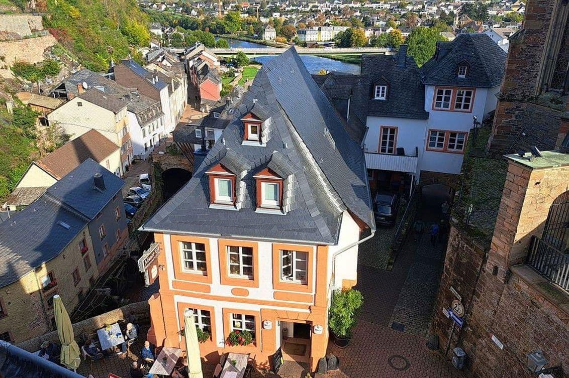 non-residential property to rent, 105 m², Laurentiusberg 2-4, Saarburg, Rhineland-Palatinate non-residential property to rent, 105 m², Laurentiusberg 2-4, Saarburg, Rhineland-Palatinate