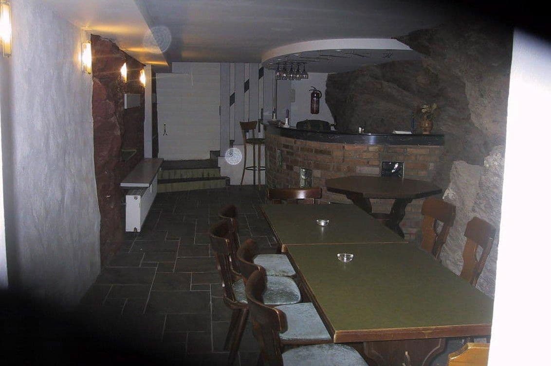 non-residential property to rent, 105 m², Laurentiusberg 2-4, Saarburg, Rhineland-Palatinate non-residential property to rent, 105 m², Laurentiusberg 2-4, Saarburg, Rhineland-Palatinate