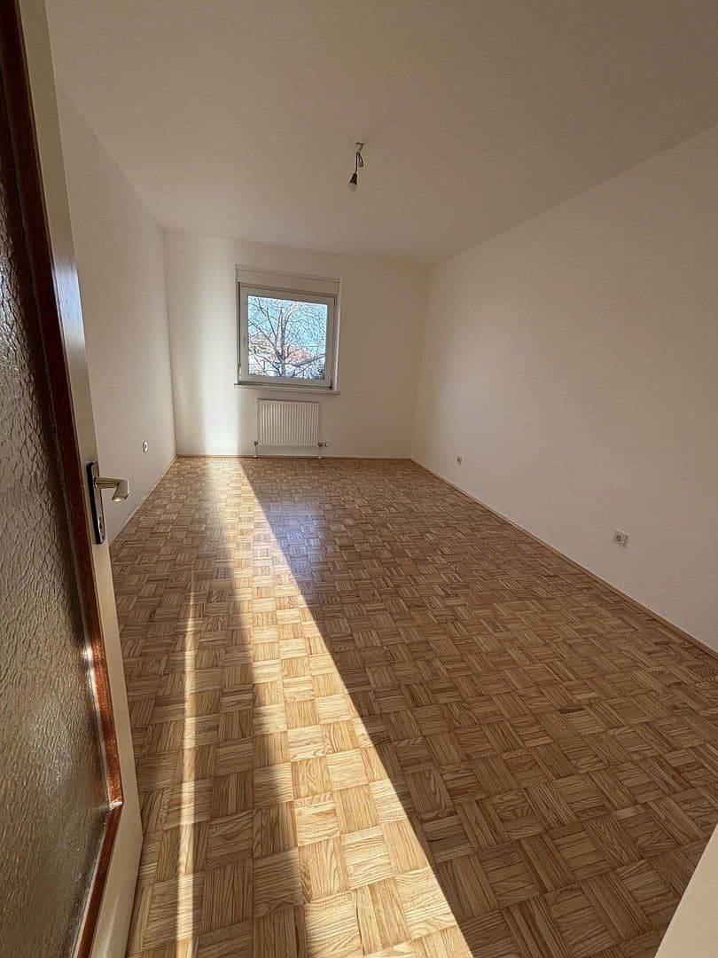 3 bedroom flat to rent, 58 m², Bahnhofstraße 13, Enns, Upper Austria 3 bedroom flat to rent, 58 m², Bahnhofstraße 13, Enns, Upper Austria