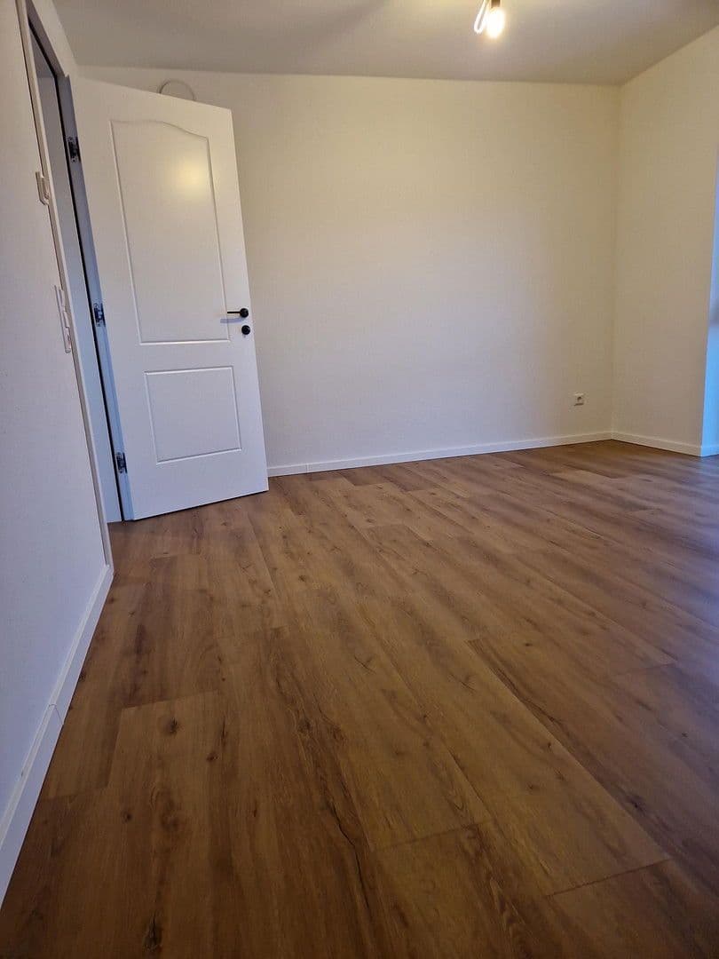 3 bedroom flat to rent, 90 m², Hardthausen am Kocher, Baden-Württemberg 3 bedroom flat to rent, 90 m², Hardthausen am Kocher, Baden-Württemberg