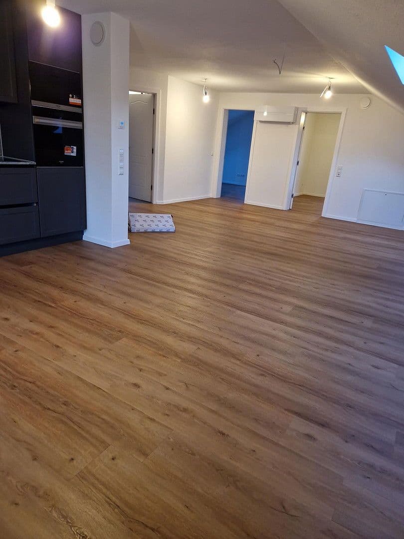 3 bedroom flat to rent, 90 m², Hardthausen am Kocher, Baden-Württemberg 3 bedroom flat to rent, 90 m², Hardthausen am Kocher, Baden-Württemberg