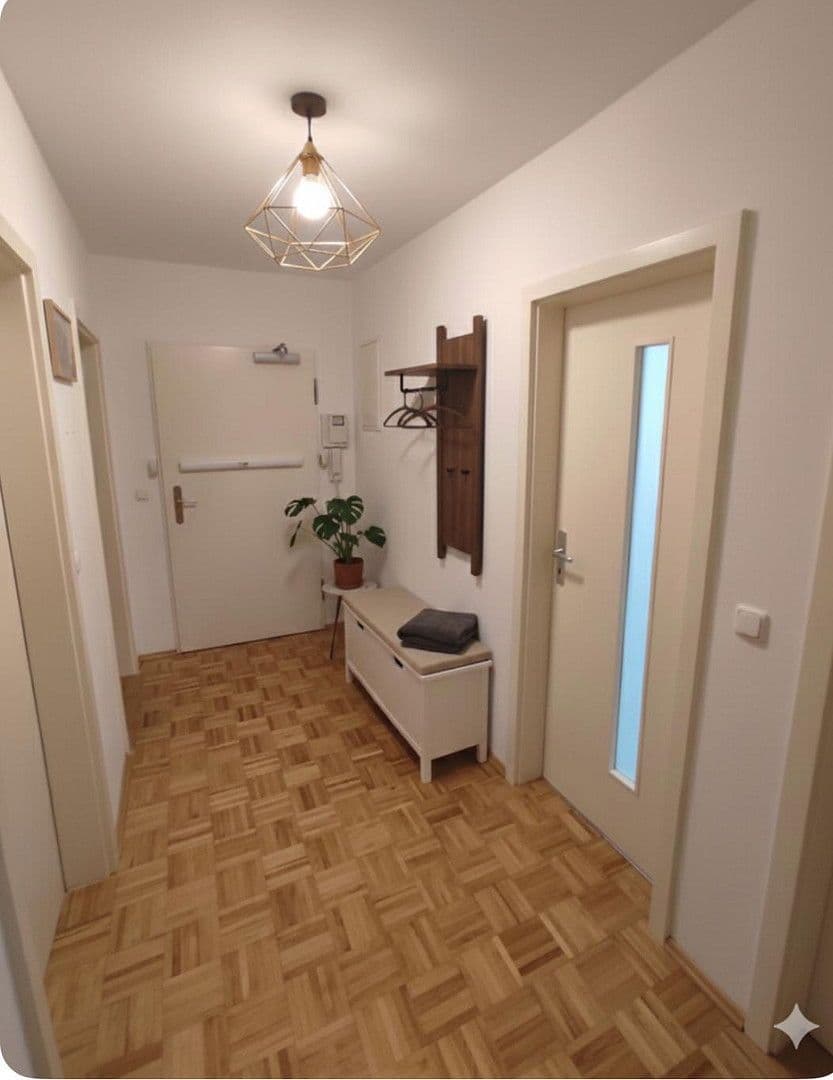 1 bedroom with open-plan kitchen flat to rent, 88 m², Kronberg im Taunus, Hesse 1 bedroom with open-plan kitchen flat to rent, 88 m², Kronberg im Taunus, Hesse