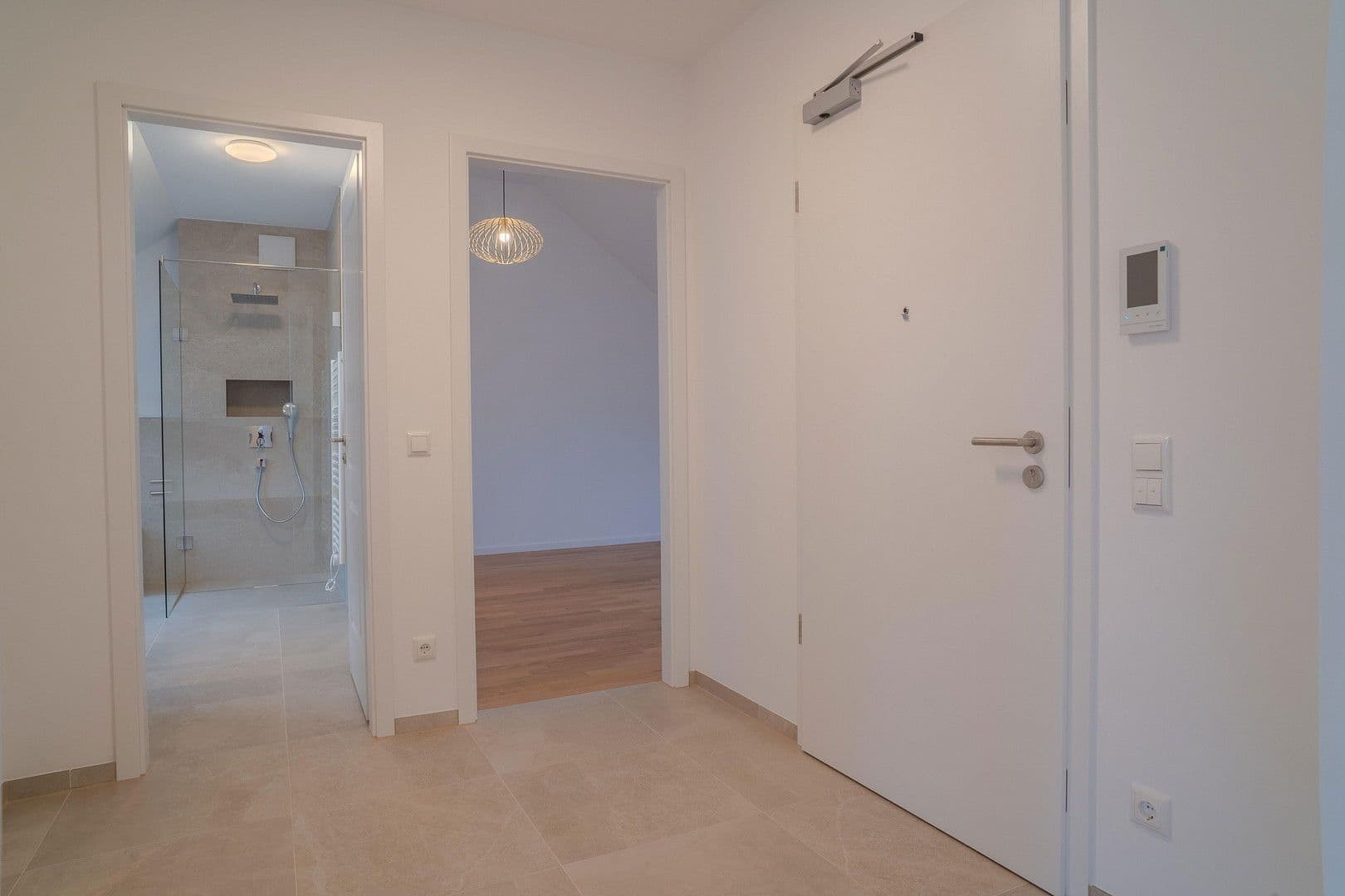 3 bedroom flat to rent, 100 m², An den Postwiesen 1, Frankfurt am Main, Hesse 3 bedroom flat to rent, 100 m², An den Postwiesen 1, Frankfurt am Main, Hesse