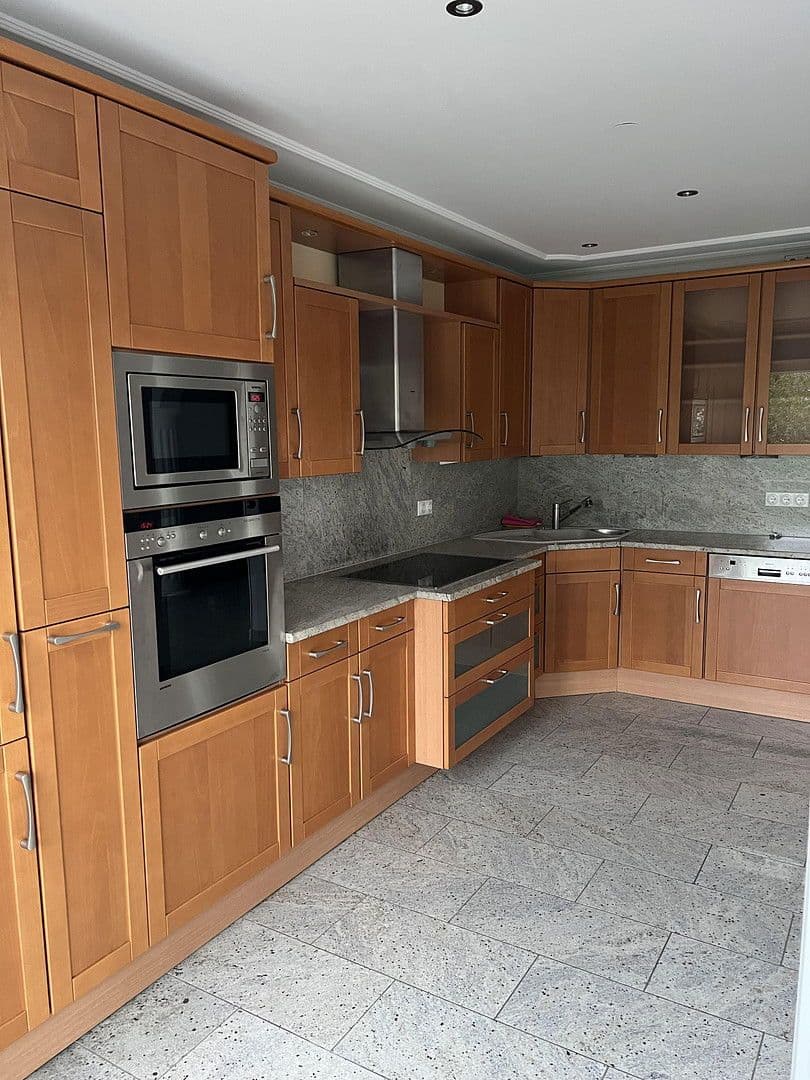 3 bedroom flat to rent, 83 m², Köln, North Rhine-Westphalia 3 bedroom flat to rent, 83 m², Köln, North Rhine-Westphalia