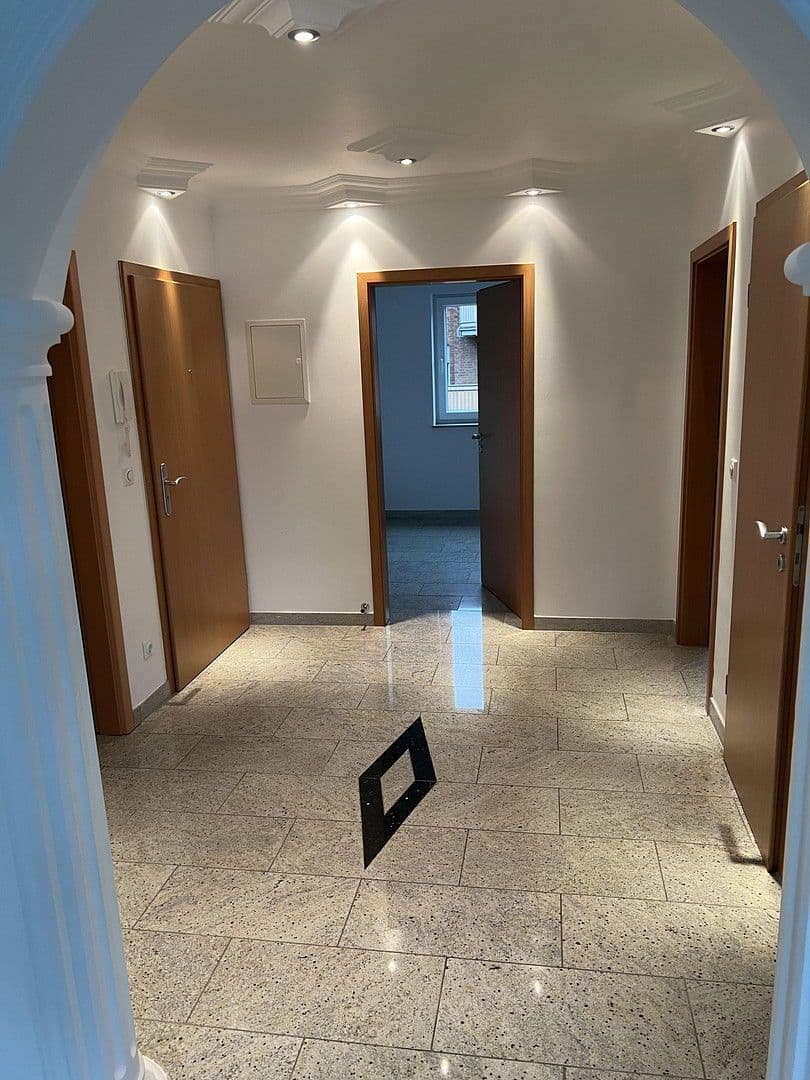 3 bedroom flat to rent, 83 m², Köln, North Rhine-Westphalia 3 bedroom flat to rent, 83 m², Köln, North Rhine-Westphalia