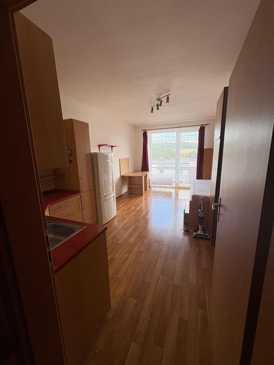 Studio flat to rent, 32 m², Břízová, Ivančice, Jihomoravský Region Studio flat to rent, 32 m², Břízová, Ivančice, Jihomoravský Region