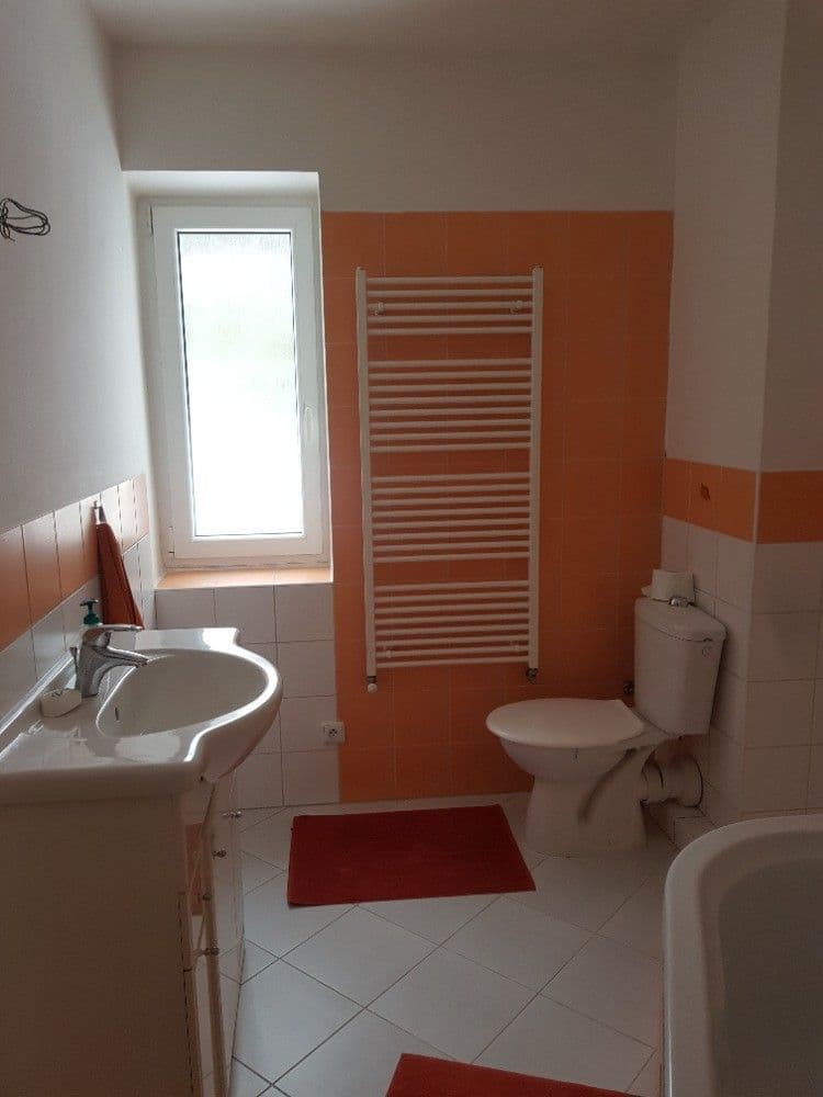 2 bedroom with open-plan kitchen flat to rent, 63 m², Zderazská, Prague, Prague 2 bedroom with open-plan kitchen flat to rent, 63 m², Zderazská, Prague, Prague