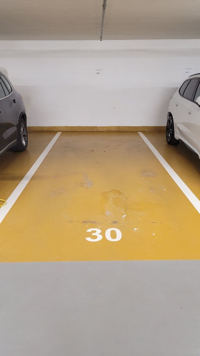 garage to rent, 16 m², Jindřicha Plachty, Prague, Prague garage to rent, 16 m², Jindřicha Plachty, Prague, Prague