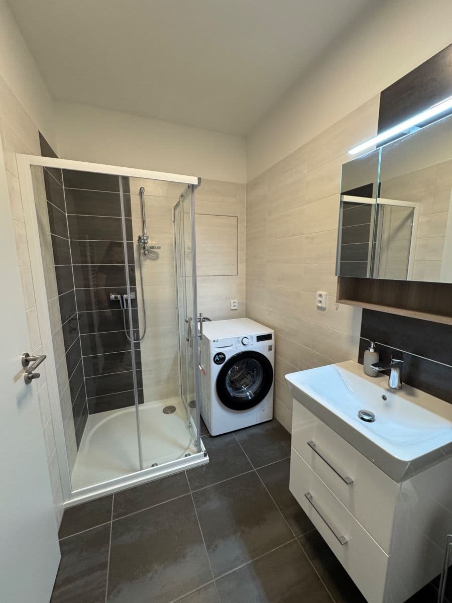 Studio flat to rent, 37 m², Petra Bezruče, Jevíčko, Pardubický Region Studio flat to rent, 37 m², Petra Bezruče, Jevíčko, Pardubický Region