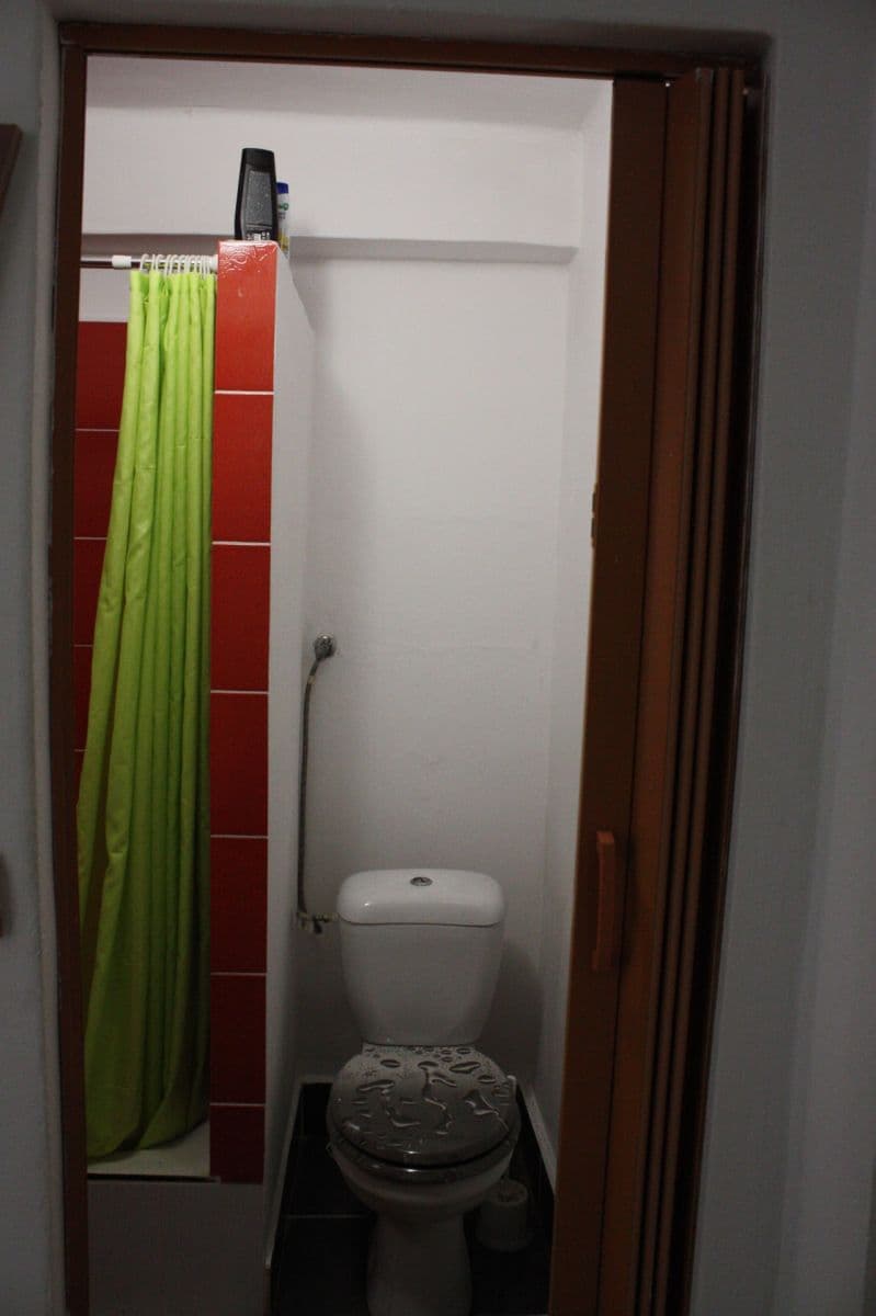Studio flat to rent, 28 m², Čujkovova, Ostrava, Moravskoslezský Region Studio flat to rent, 28 m², Čujkovova, Ostrava, Moravskoslezský Region
