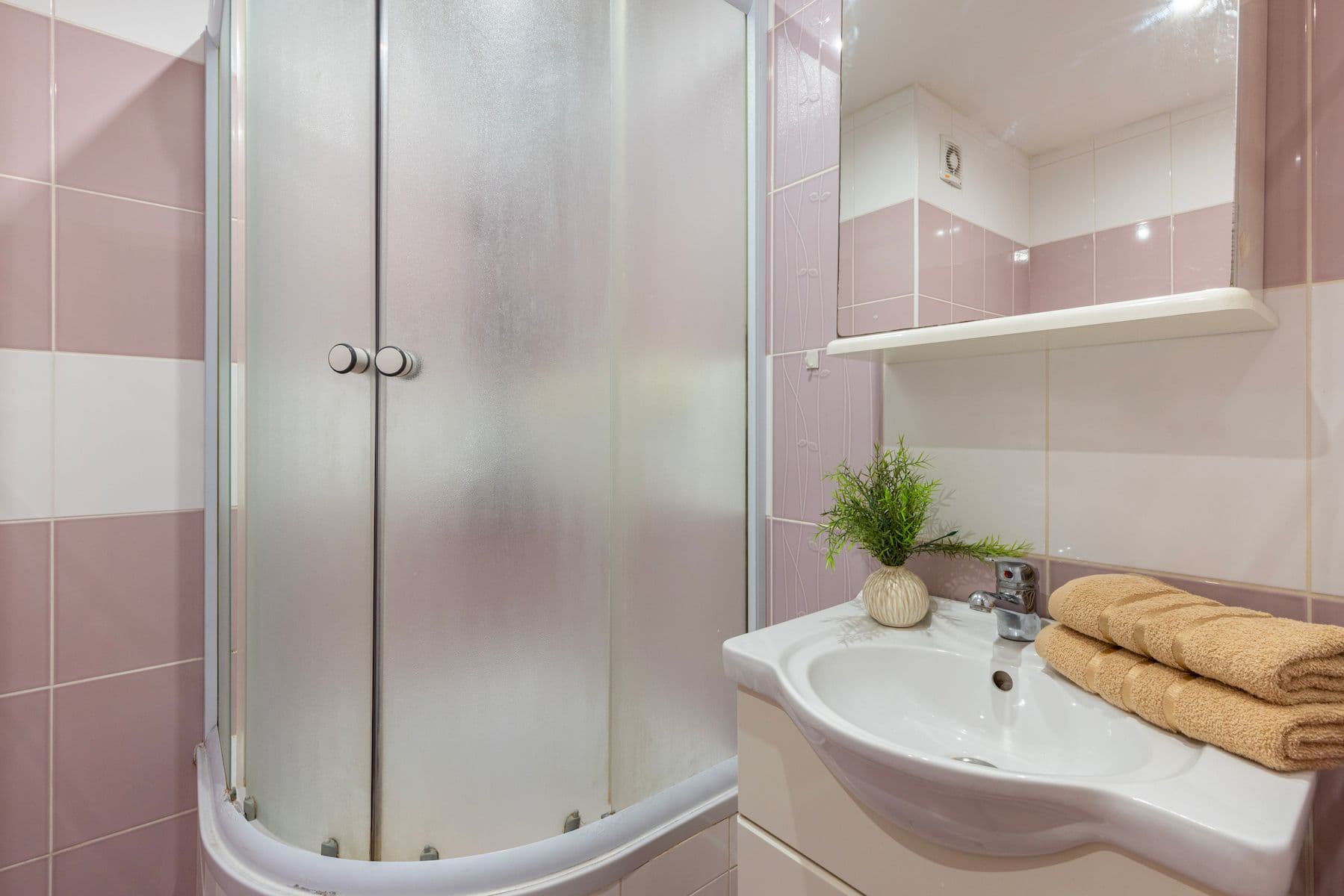 1 bedroom with open-plan kitchen flat for sale, 43 m², Kurčatovova, Prague, Prague 1 bedroom with open-plan kitchen flat for sale, 43 m², Kurčatovova, Prague, Prague