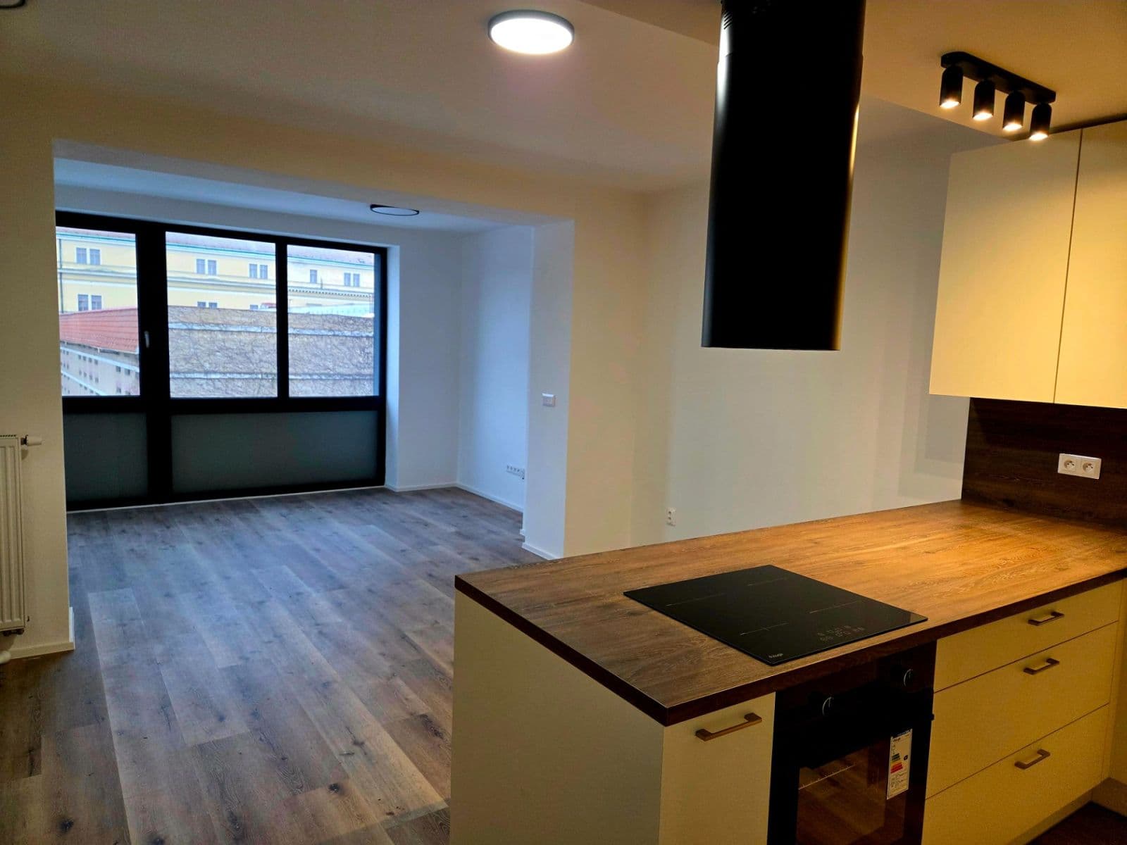 1 bedroom with open-plan kitchen flat to rent, 68 m², Dobrovského, Olomouc, Olomoucký Region 1 bedroom with open-plan kitchen flat to rent, 68 m², Dobrovského, Olomouc, Olomoucký Region