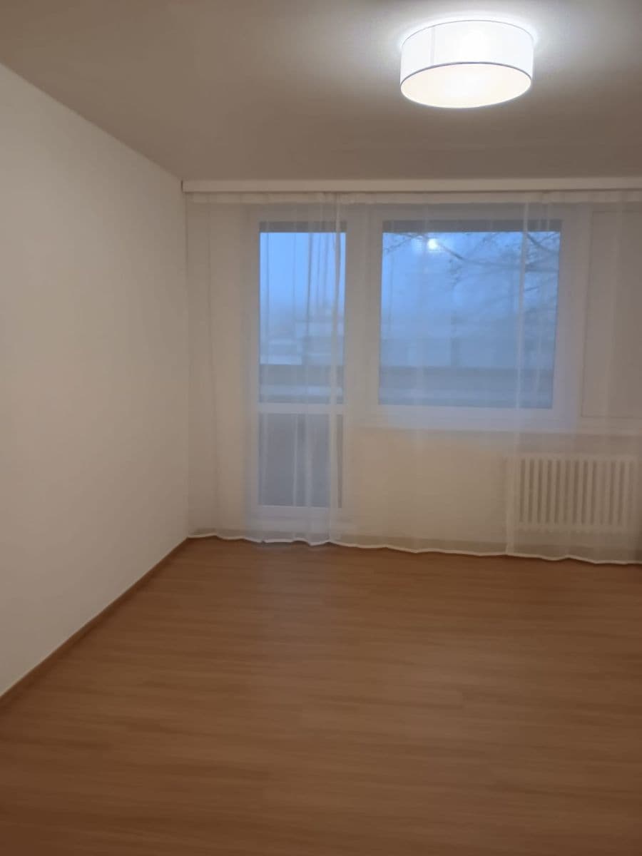 1 bedroom flat to rent, 40 m², Weberova, Prague, Prague 1 bedroom flat to rent, 40 m², Weberova, Prague, Prague