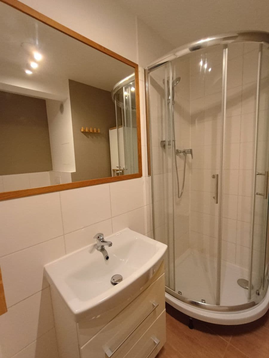 1 bedroom flat to rent, 40 m², Weberova, Prague, Prague 1 bedroom flat to rent, 40 m², Weberova, Prague, Prague