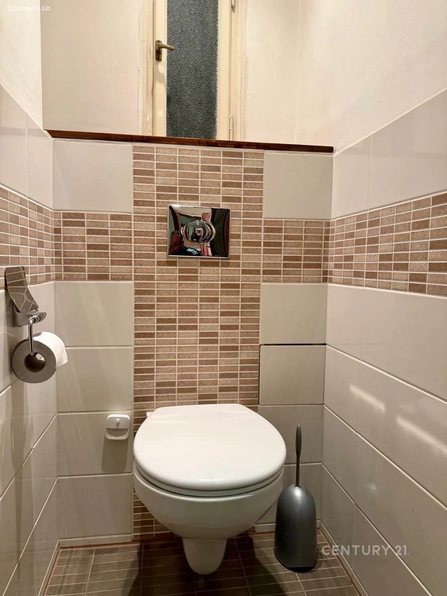 2 bedroom with open-plan kitchen flat to rent, 89 m², Radhošťská, Prague, Prague 2 bedroom with open-plan kitchen flat to rent, 89 m², Radhošťská, Prague, Prague