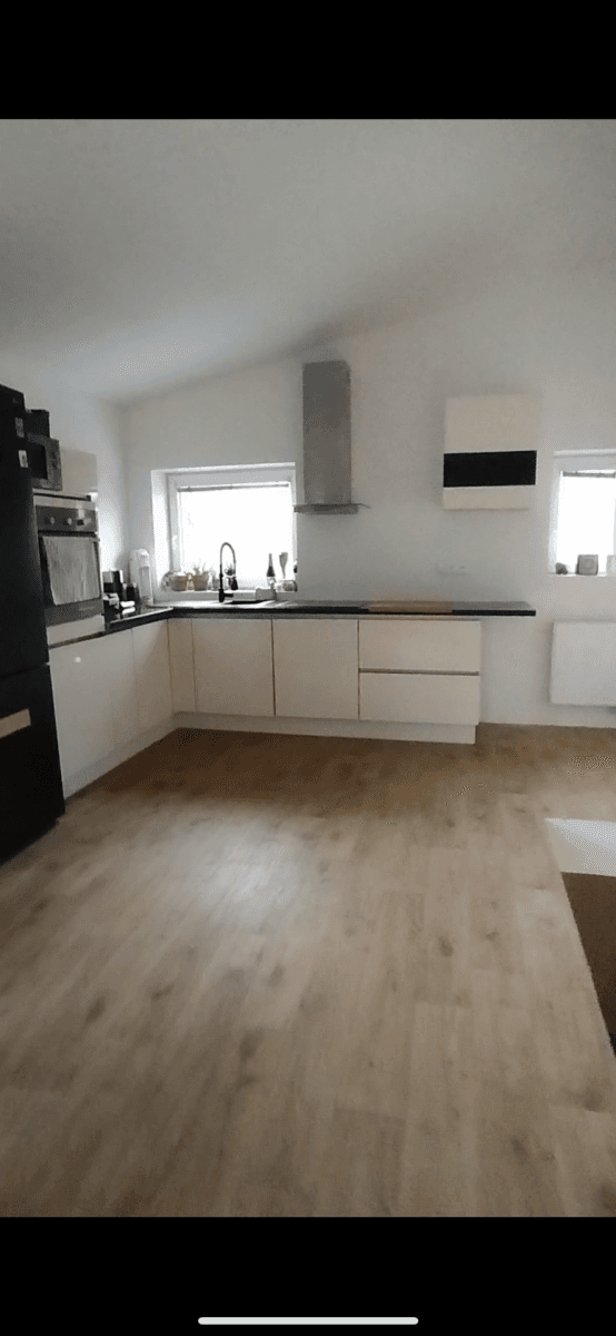 4 bedroom with open-plan kitchen flat to rent, 97 m², Na Bečvě, Lipník nad Bečvou, Olomoucký Region 4 bedroom with open-plan kitchen flat to rent, 97 m², Na Bečvě, Lipník nad Bečvou, Olomoucký Region