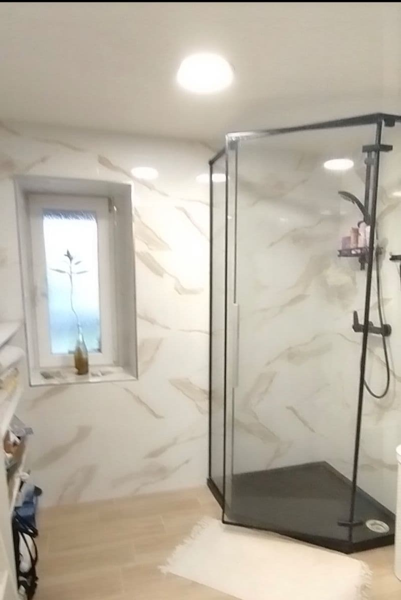 4 bedroom with open-plan kitchen flat to rent, 125 m², Na Bečvě, Lipník nad Bečvou, Olomoucký Region 4 bedroom with open-plan kitchen flat to rent, 125 m², Na Bečvě, Lipník nad Bečvou, Olomoucký Region