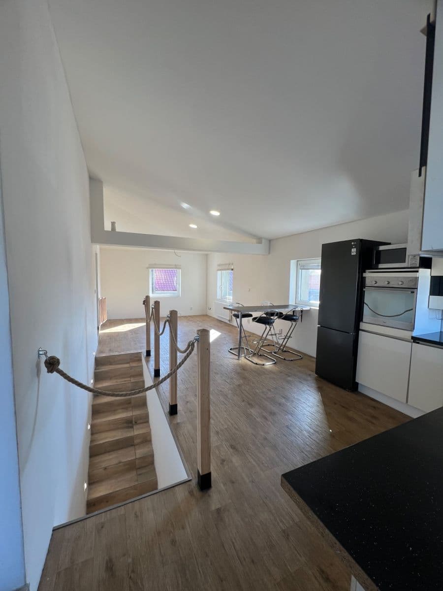 3 bedroom with open-plan kitchen flat to rent, 125 m², Na Bečvě, Lipník nad Bečvou, Olomoucký Region 3 bedroom with open-plan kitchen flat to rent, 125 m², Na Bečvě, Lipník nad Bečvou, Olomoucký Region