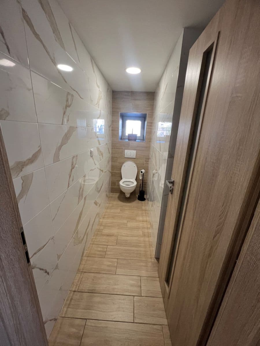 3 bedroom with open-plan kitchen flat to rent, 125 m², Na Bečvě, Lipník nad Bečvou, Olomoucký Region 3 bedroom with open-plan kitchen flat to rent, 125 m², Na Bečvě, Lipník nad Bečvou, Olomoucký Region