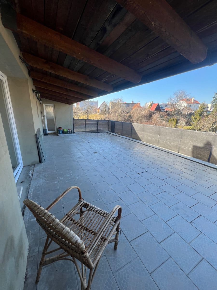 3 bedroom with open-plan kitchen flat to rent, 125 m², Na Bečvě, Lipník nad Bečvou, Olomoucký Region 3 bedroom with open-plan kitchen flat to rent, 125 m², Na Bečvě, Lipník nad Bečvou, Olomoucký Region