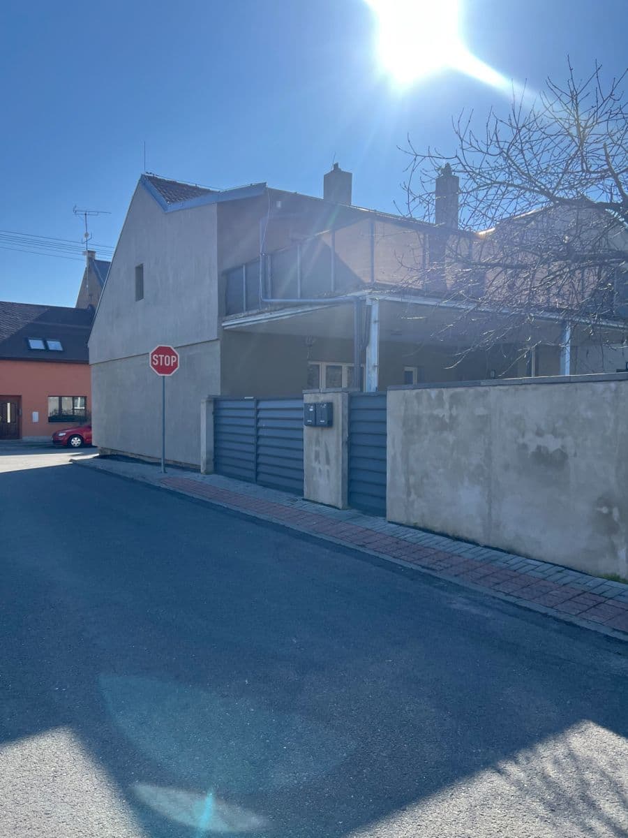 3 bedroom with open-plan kitchen flat to rent, 125 m², Na Bečvě, Lipník nad Bečvou, Olomoucký Region 3 bedroom with open-plan kitchen flat to rent, 125 m², Na Bečvě, Lipník nad Bečvou, Olomoucký Region