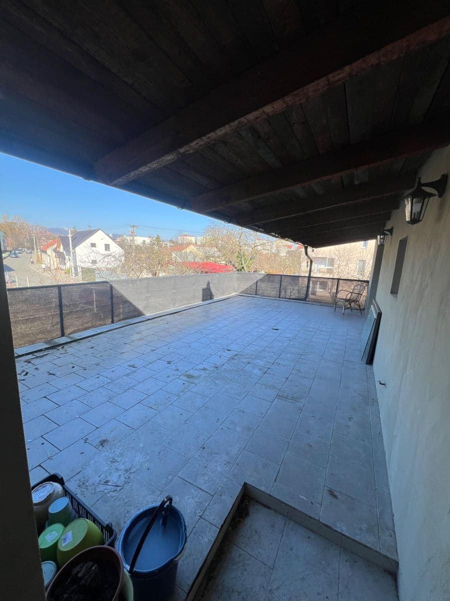 3 bedroom with open-plan kitchen flat to rent, 125 m², Na Bečvě, Lipník nad Bečvou, Olomoucký Region 3 bedroom with open-plan kitchen flat to rent, 125 m², Na Bečvě, Lipník nad Bečvou, Olomoucký Region